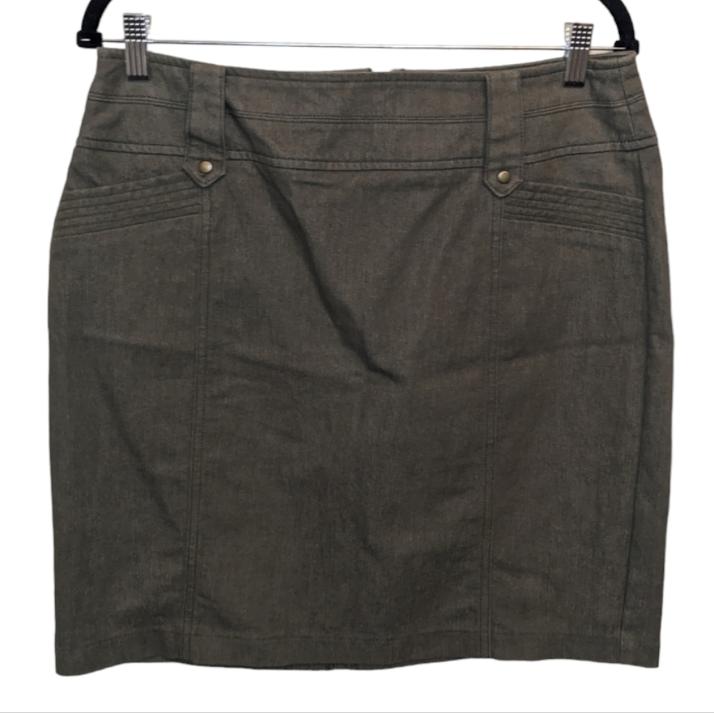 NWOT Worthington Women's Petite Green Pencil Skirt 💚✨